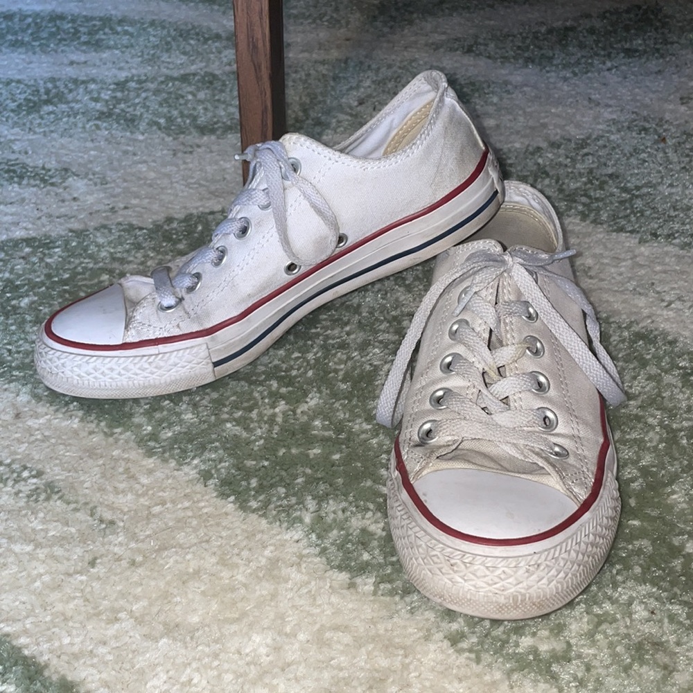 White Converse All Star 🌟